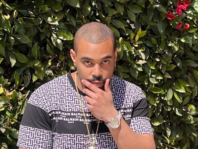 Rayna Tyson's brother, Amir Tyson, is a combat sports commentator.